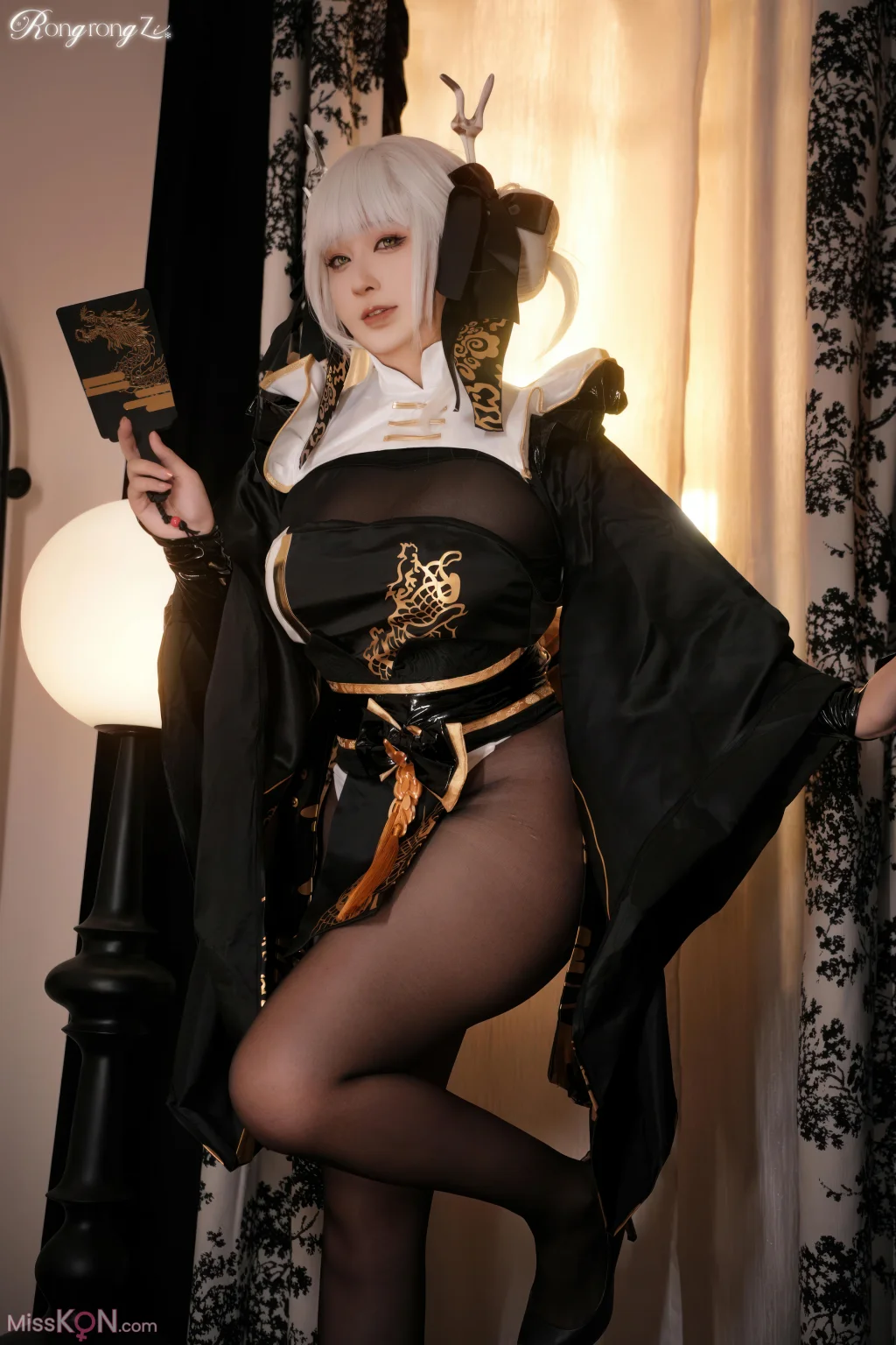 Coser@小容仔咕咕咕w_ NIKKE胜利女神-布兰儿白兔