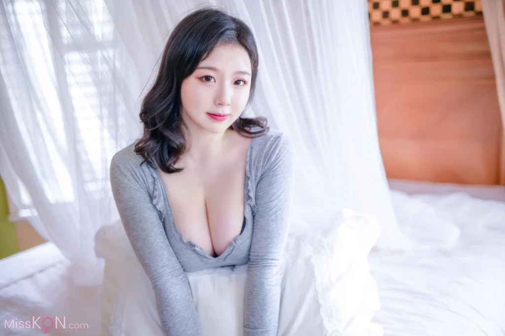 Coser@皮皮奶可可爱了啦_ 房东太太