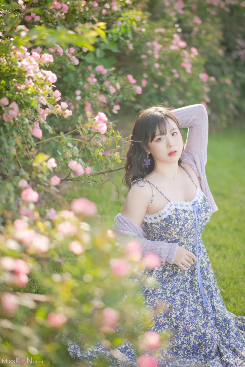 Coser@皮皮奶可可爱了啦_ 蔷薇花