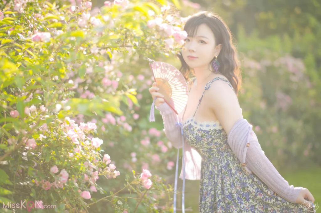 Coser@皮皮奶可可爱了啦_ 蔷薇花