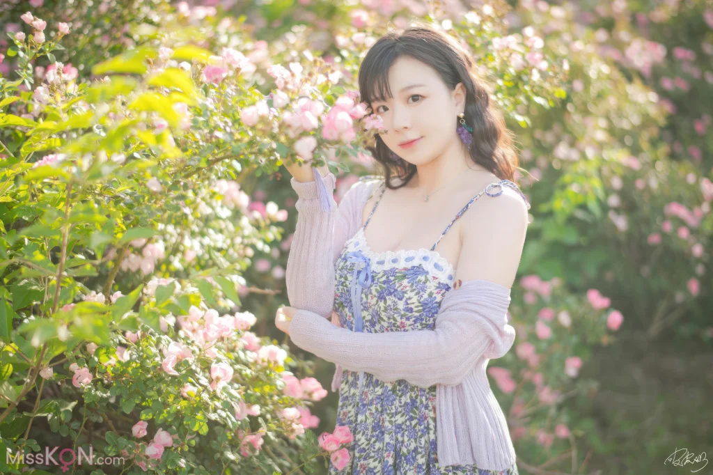 Coser@皮皮奶可可爱了啦_ 蔷薇花