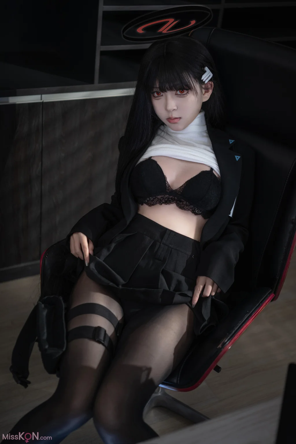 Coser@矢量鱼_ 蔚蓝档案 调月莉音 黑丝OL