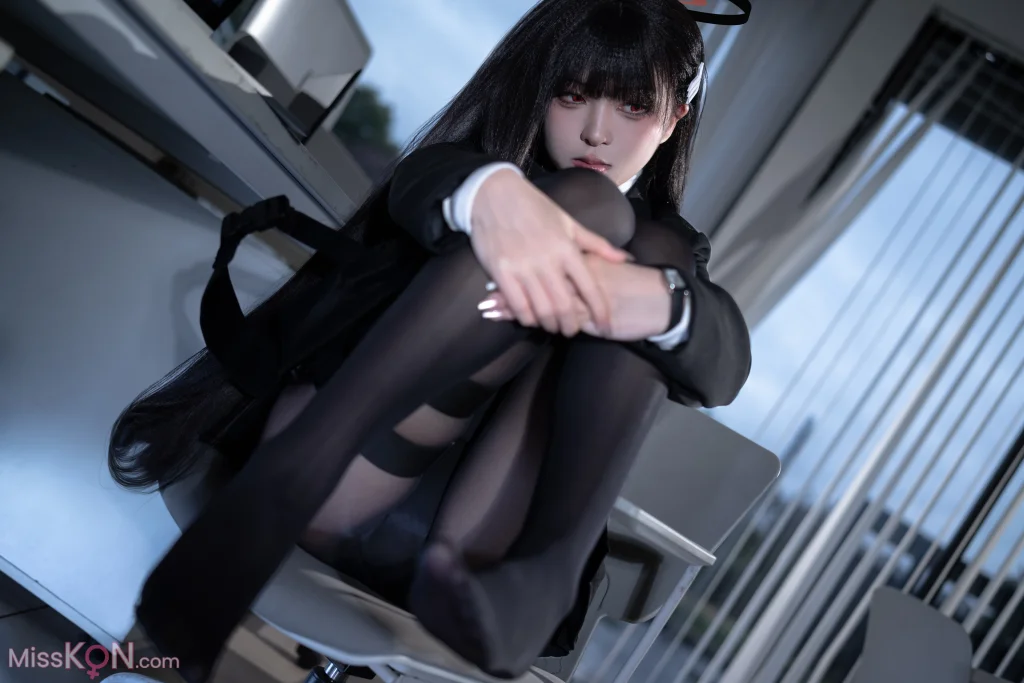 Coser@矢量鱼_ 蔚蓝档案 调月莉音 黑丝OL