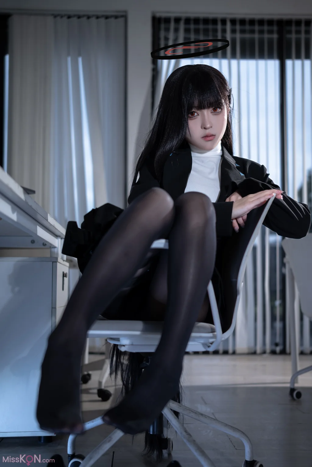 Coser@矢量鱼_ 蔚蓝档案 调月莉音 黑丝OL