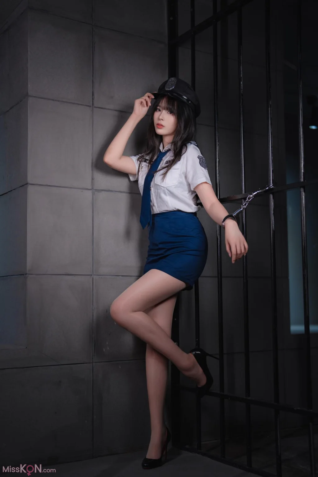 Coser@轩萧学姐_ 女警官