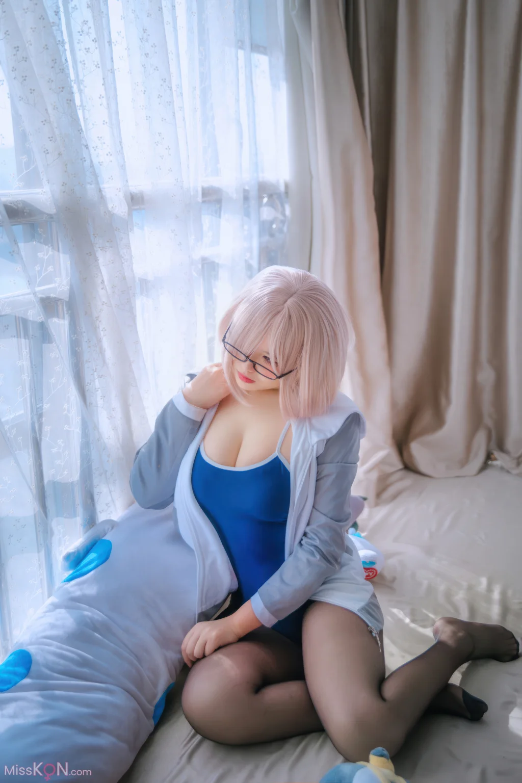 Coser@阿半今天很开心_ 玛修同人体操服