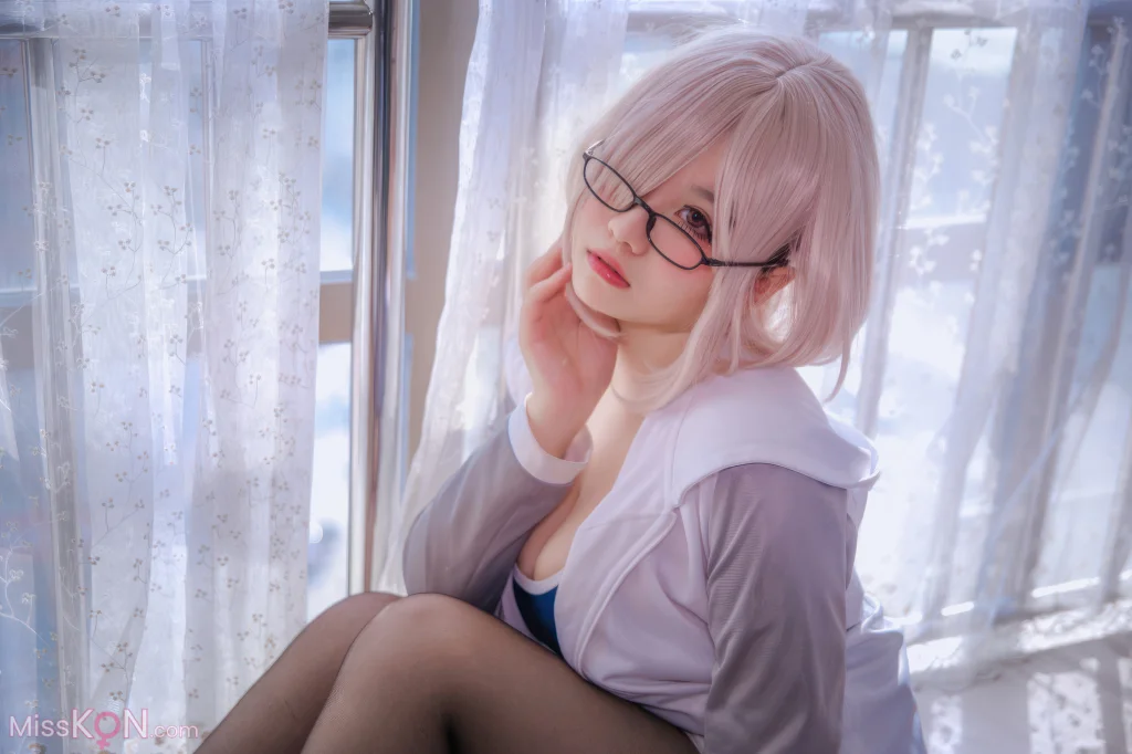 Coser@阿半今天很开心_ 玛修同人体操服