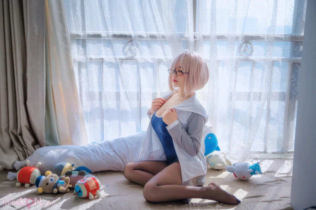 Coser@阿半今天很开心_ 玛修同人体操服