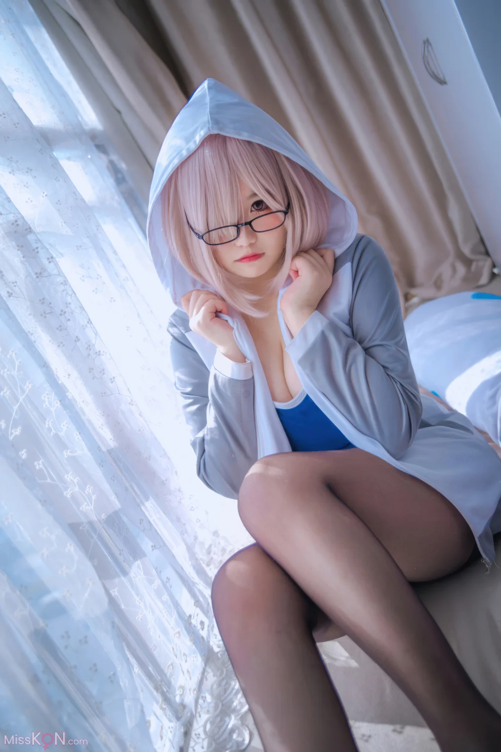 Coser@阿半今天很开心_ 玛修同人体操服