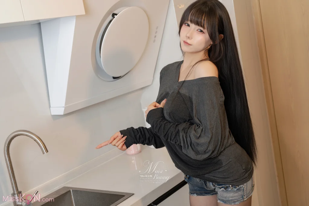 Coser@黏黏团子兔_ 10月作品『水管工传说』星光派对