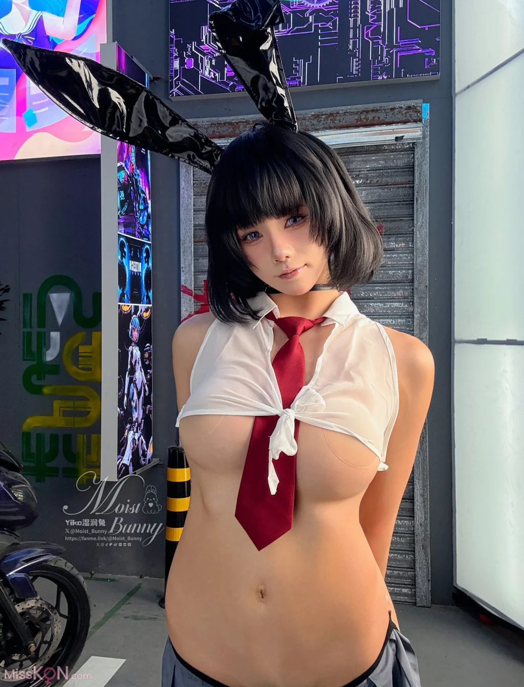 Coser@黏黏团子兔_ 2025年10月作品 賽博逆JK