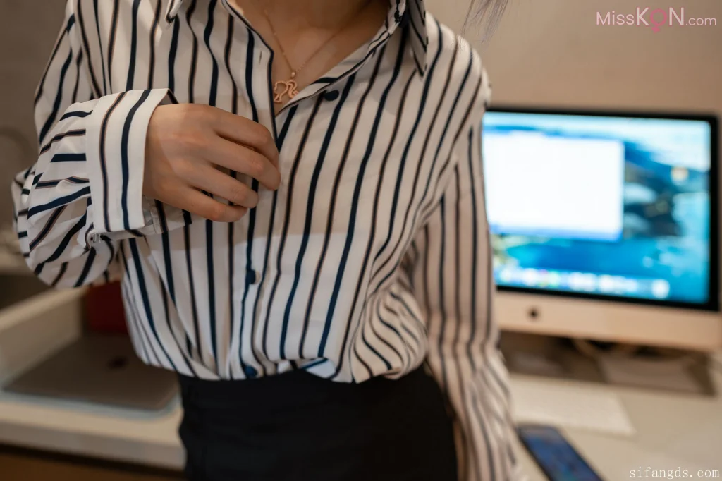 [ISS系列] 定制 – 大学生萌妹