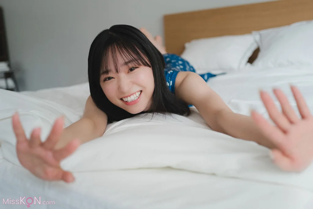Mizuki Yamauchi (山内瑞葵)_ Weekly Playboy Plus 2025.10.23