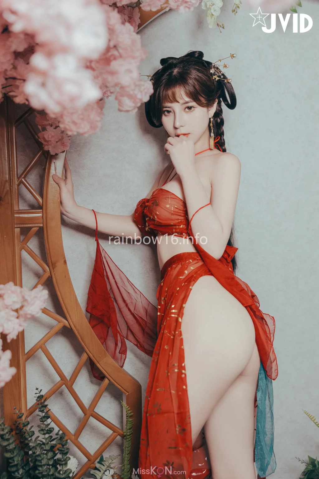 [JVID] 小米恩Mina_ 裸身淫想渡中秋