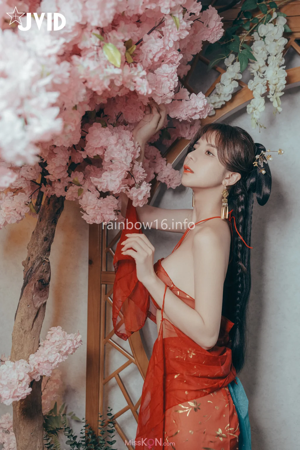 [JVID] 小米恩Mina_ 裸身淫想渡中秋