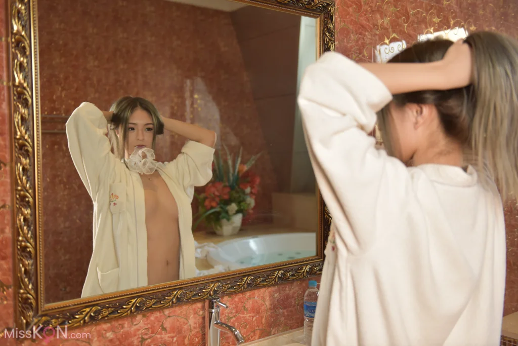 [Private Photoshoot] 九九_ 國模 2018.12.24 大尺度 私拍 4K