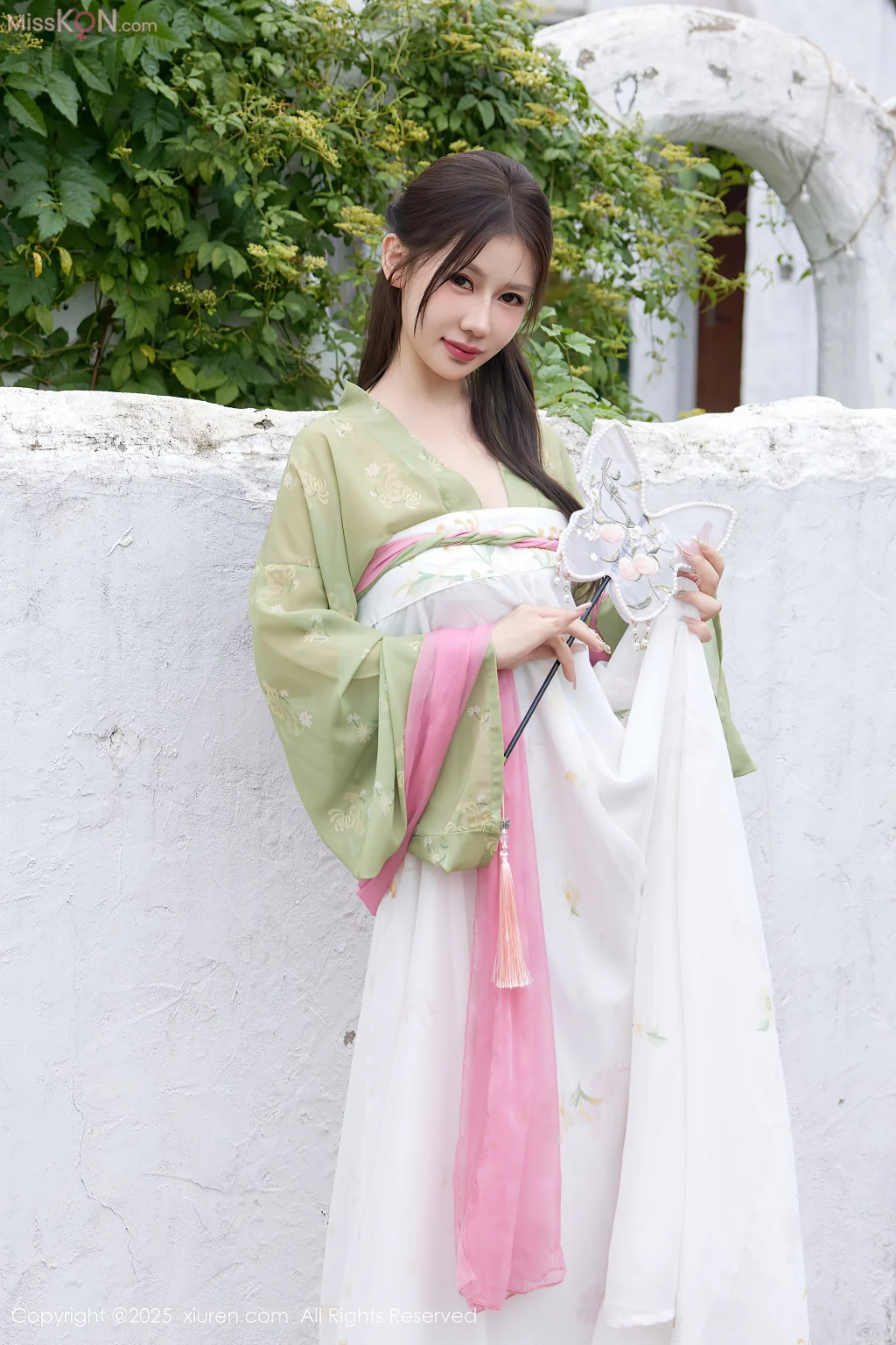 XIUREN No.10834_ Yin Tian Tian (尹甜甜sunny)