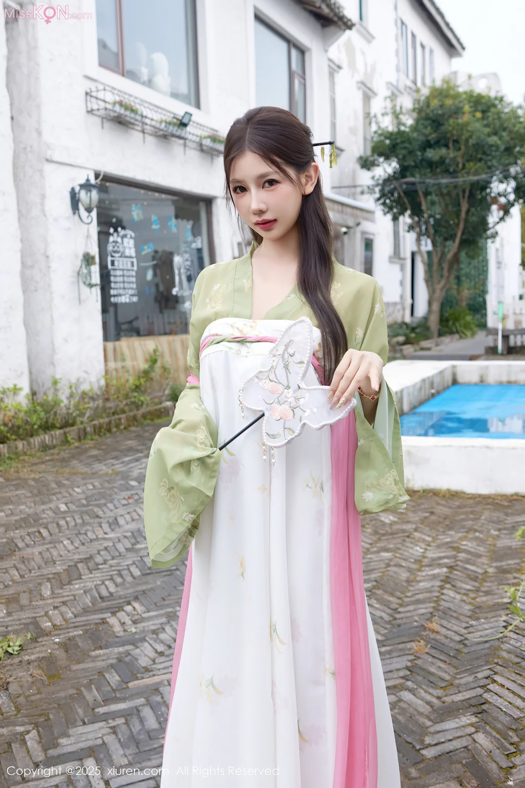 XIUREN No.10834_ Yin Tian Tian (尹甜甜sunny)