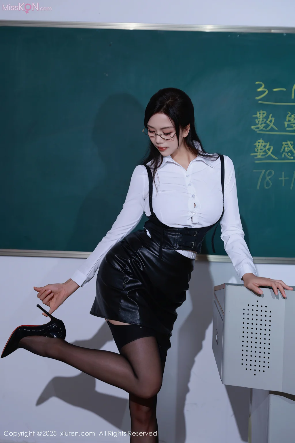 XIUREN No.10846_ 玫瑰我爱你