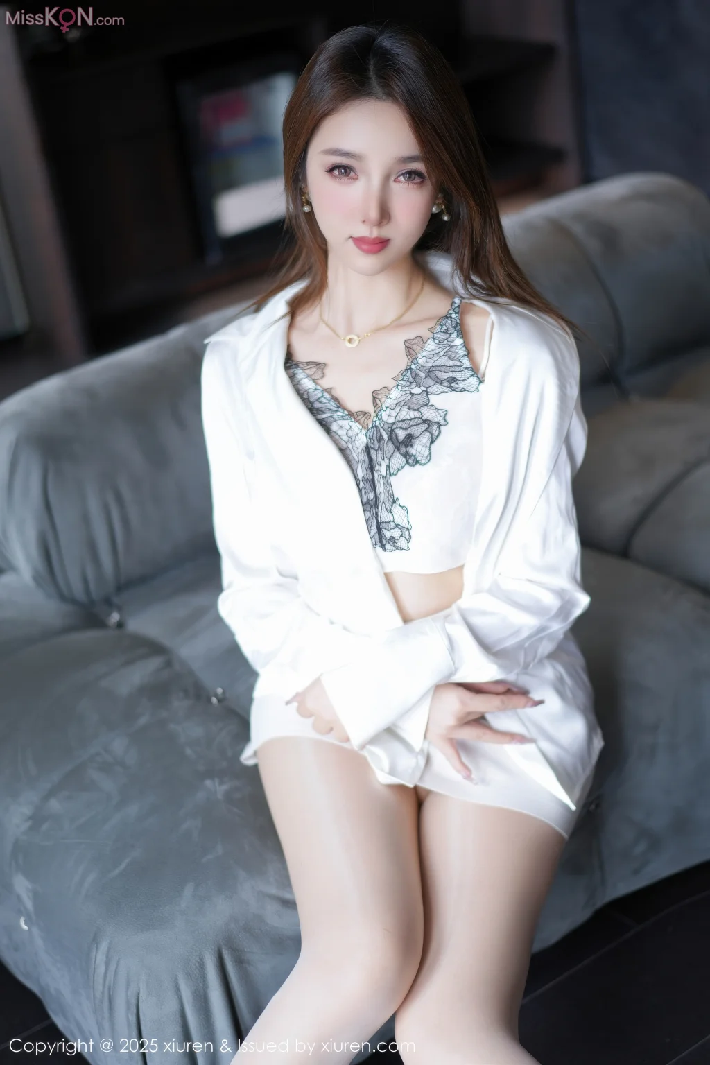 XIUREN No.10872_ 桃桃·夭夭twins