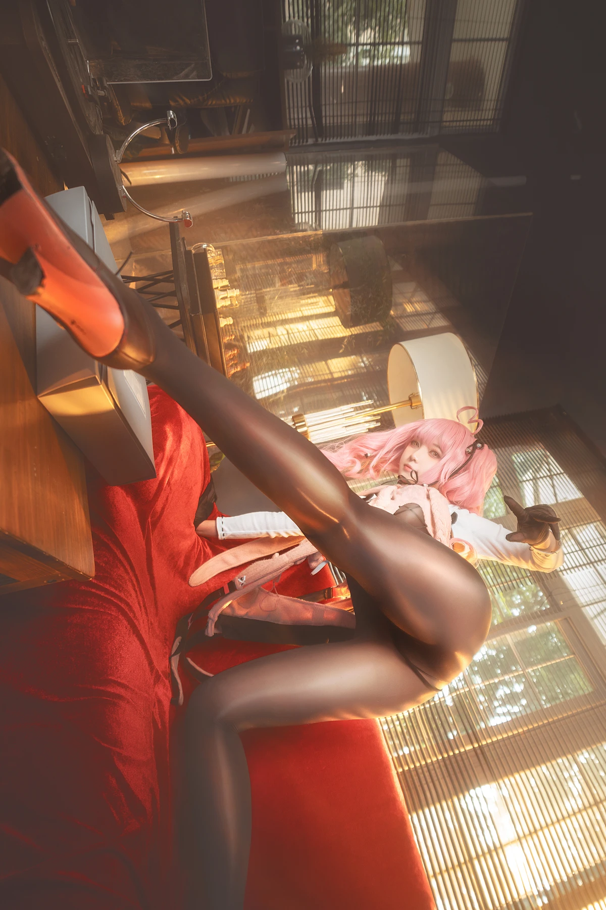 Cosplay 小和甜酒 – 交错战线卡提那