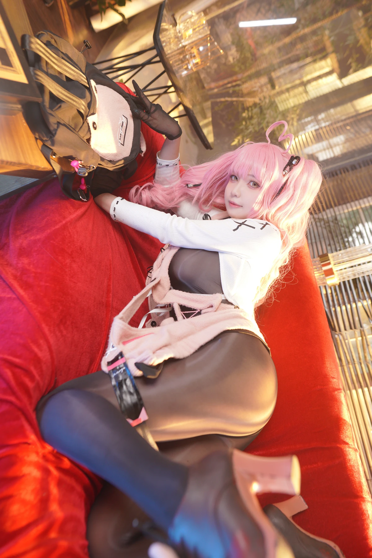 Cosplay 小和甜酒 – 交错战线卡提那