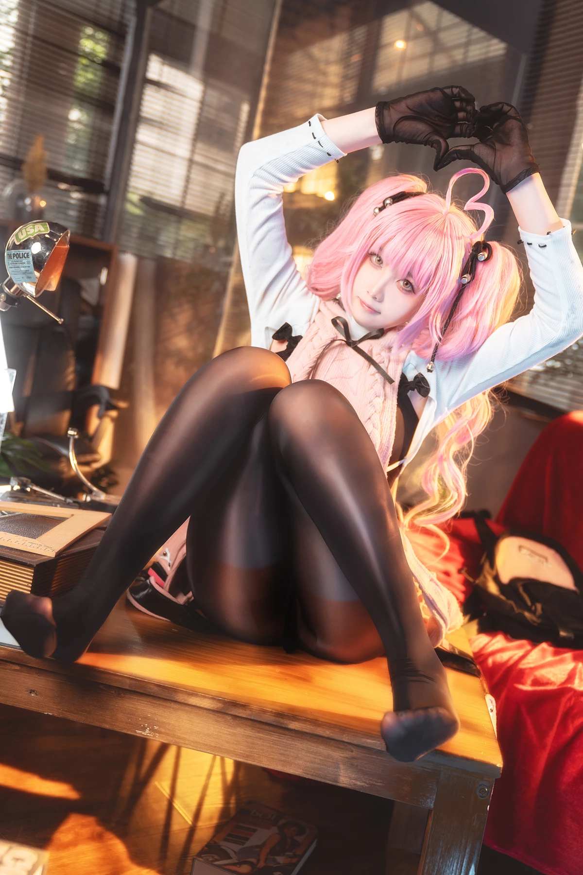 Cosplay 小和甜酒 – 交错战线卡提那