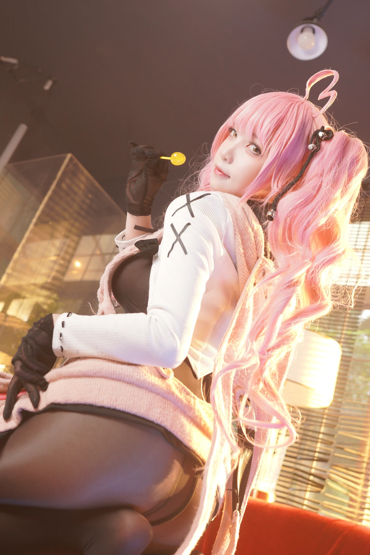 Cosplay 小和甜酒 – 交错战线卡提那