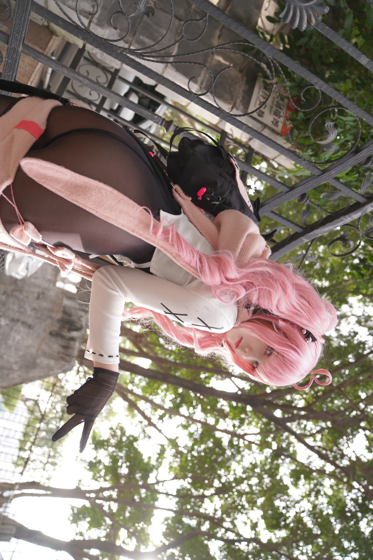 Cosplay 小和甜酒 – 交错战线卡提那