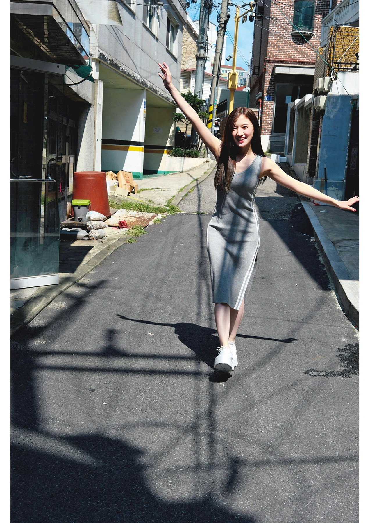 Kana Nakada 中田花奈, 2nd写真集 「掻き立てる」 Set.01