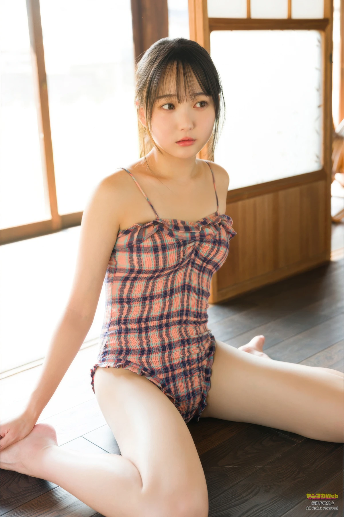 Chihiro Natsui 夏井ちひろ, Young Magazine 2025 No.48 (ヤングマガジン 2025年48号) 7 Chihiro Natsui 夏井ちひろ, Young Magazine 2025 No.48 (ヤングマガジン 2025年48号)