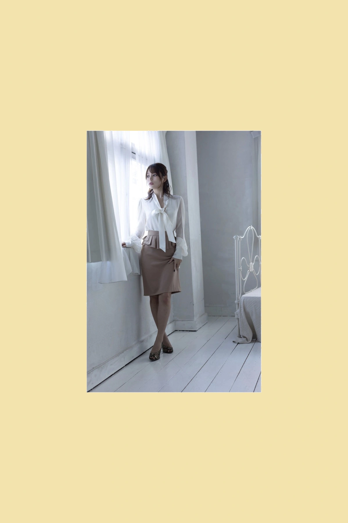 Mayuki Ito 伊藤舞雪, ヌード写真集 「ぜんぶ見せてやる」 Set.01