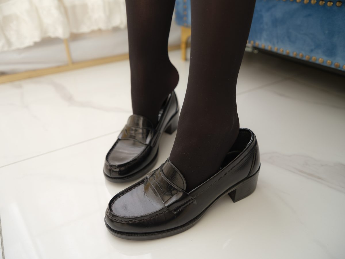 紧急企划 Yi Zhi Miao Miao Zi 一只喵喵梓01