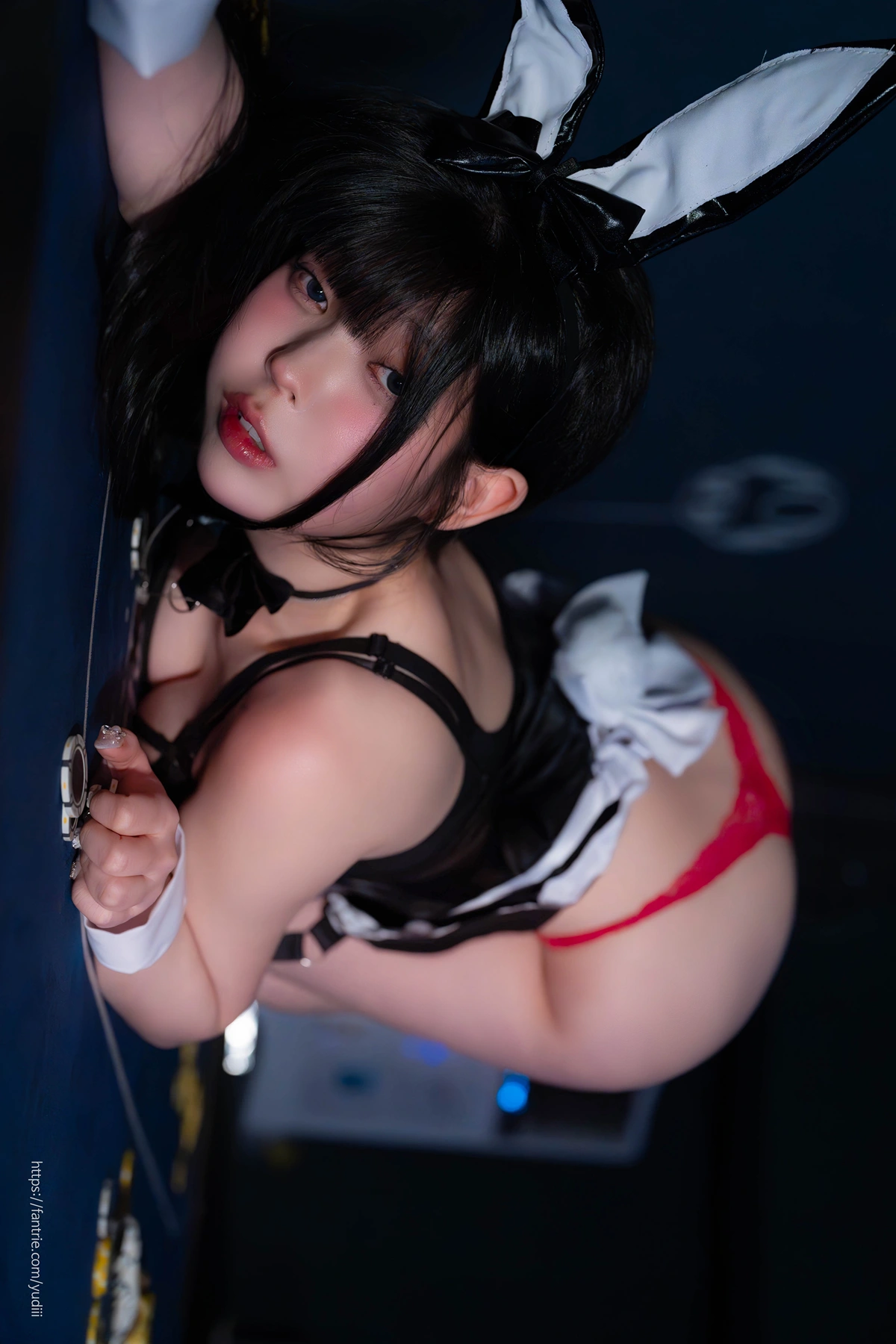 Yudi 유디, PhotoBook 「Black Rabbit」