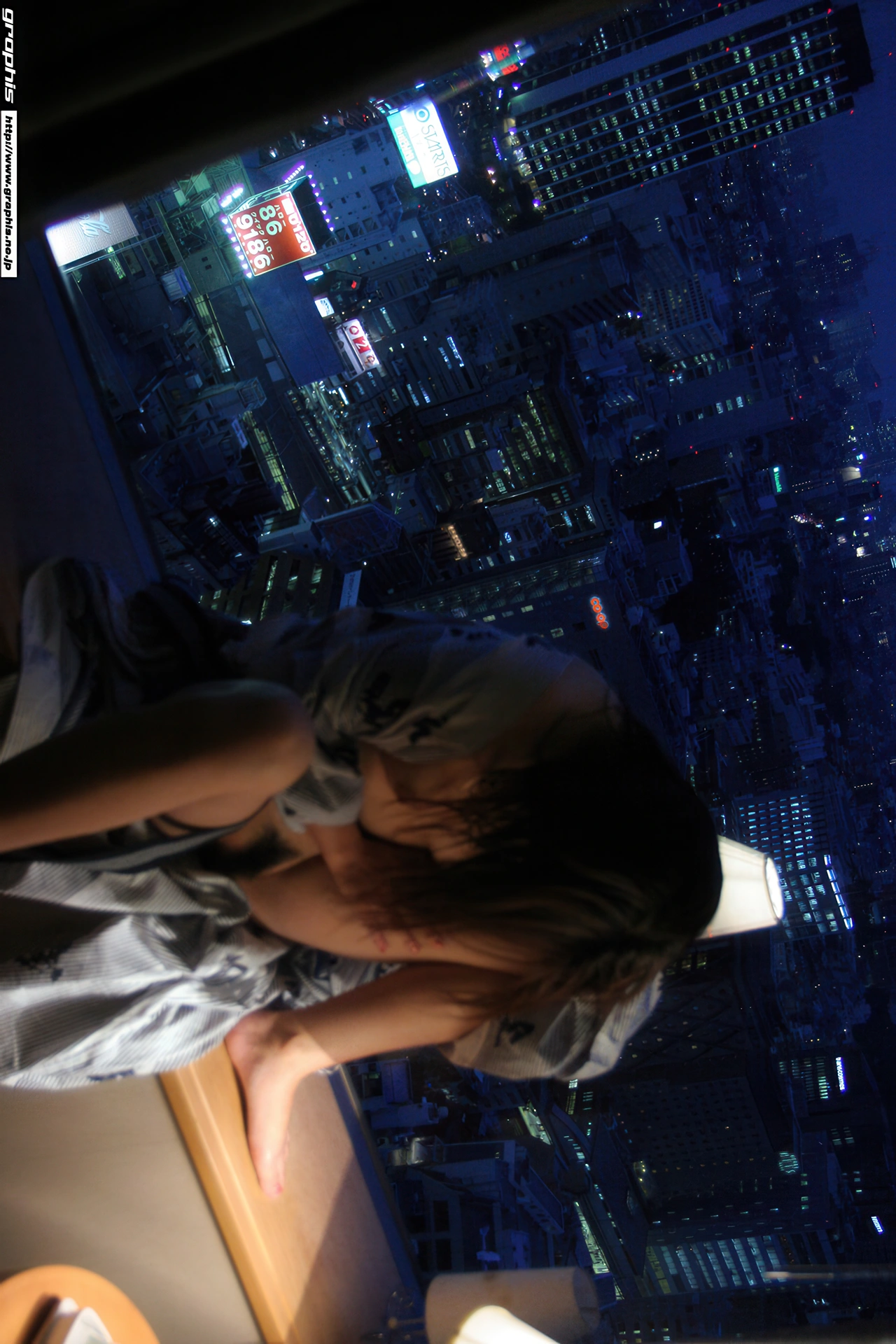 Asami 亜紗美, Graphis Gals 「Splashdown」 Set.01