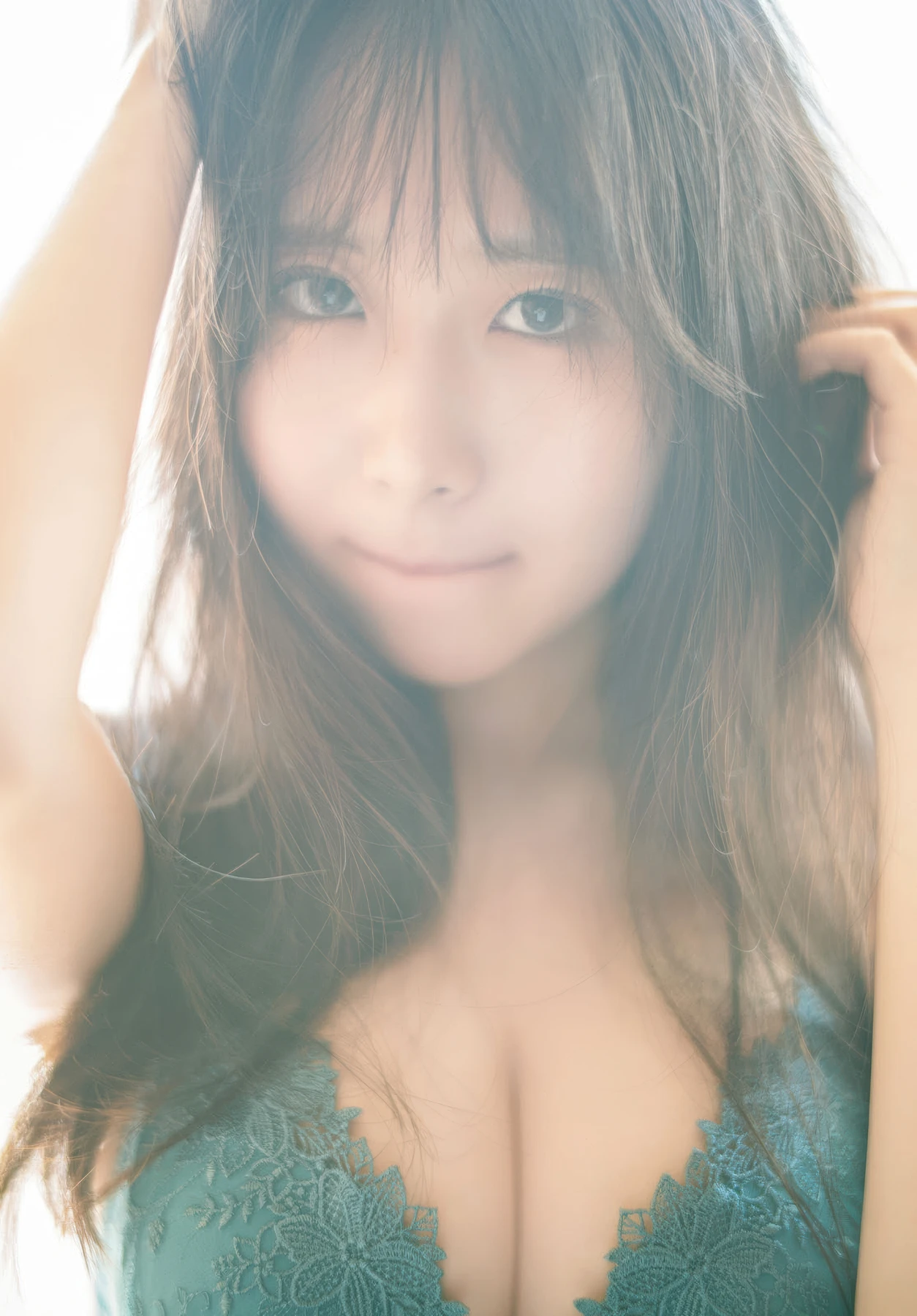 Rine Utsumi 内海里音, Dragon Age ヤングドラゴンエイジ 2025.11 Vol.31