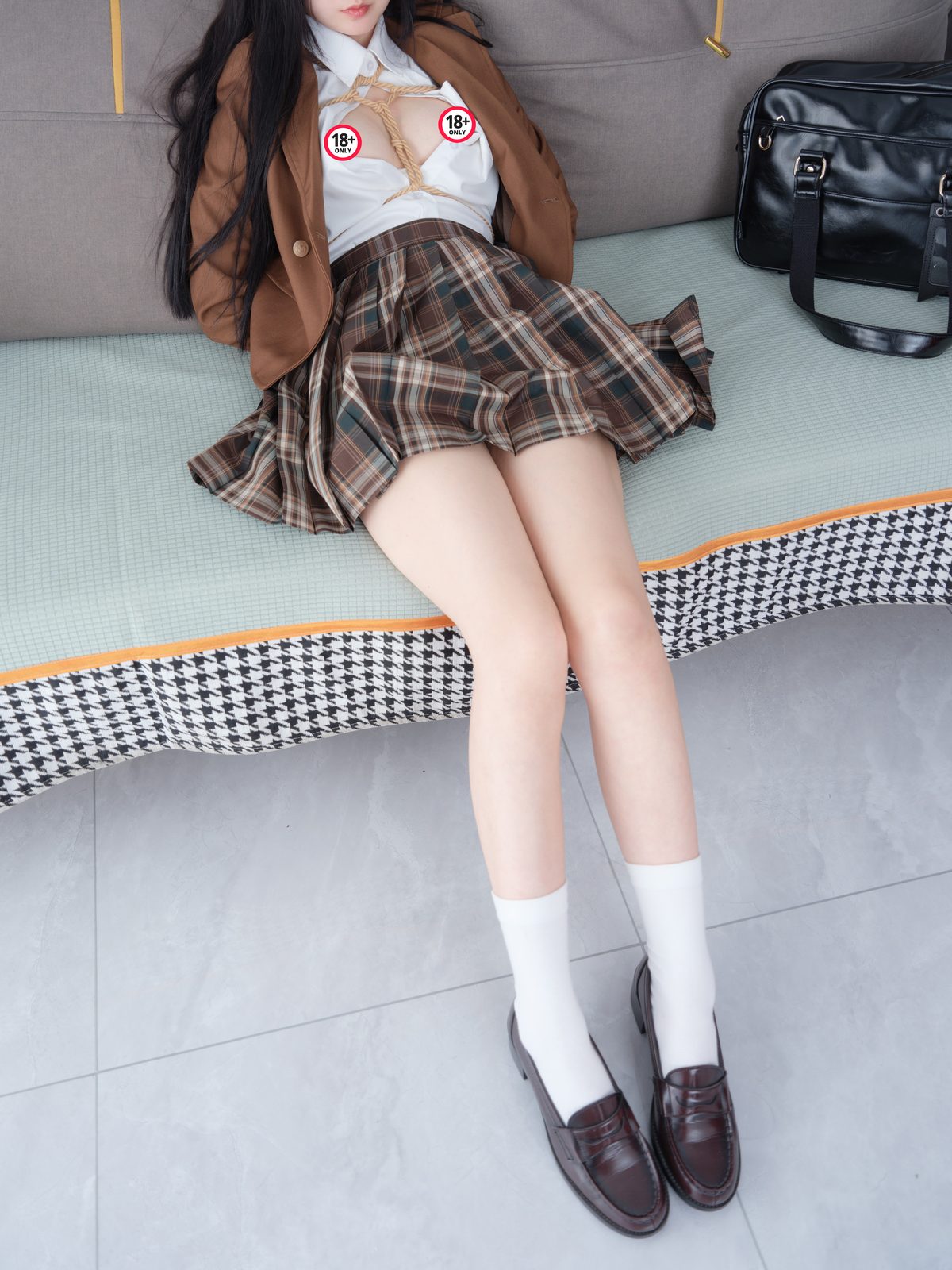 紧急企划 R18 Xiao En 小恩 - 捆绑01