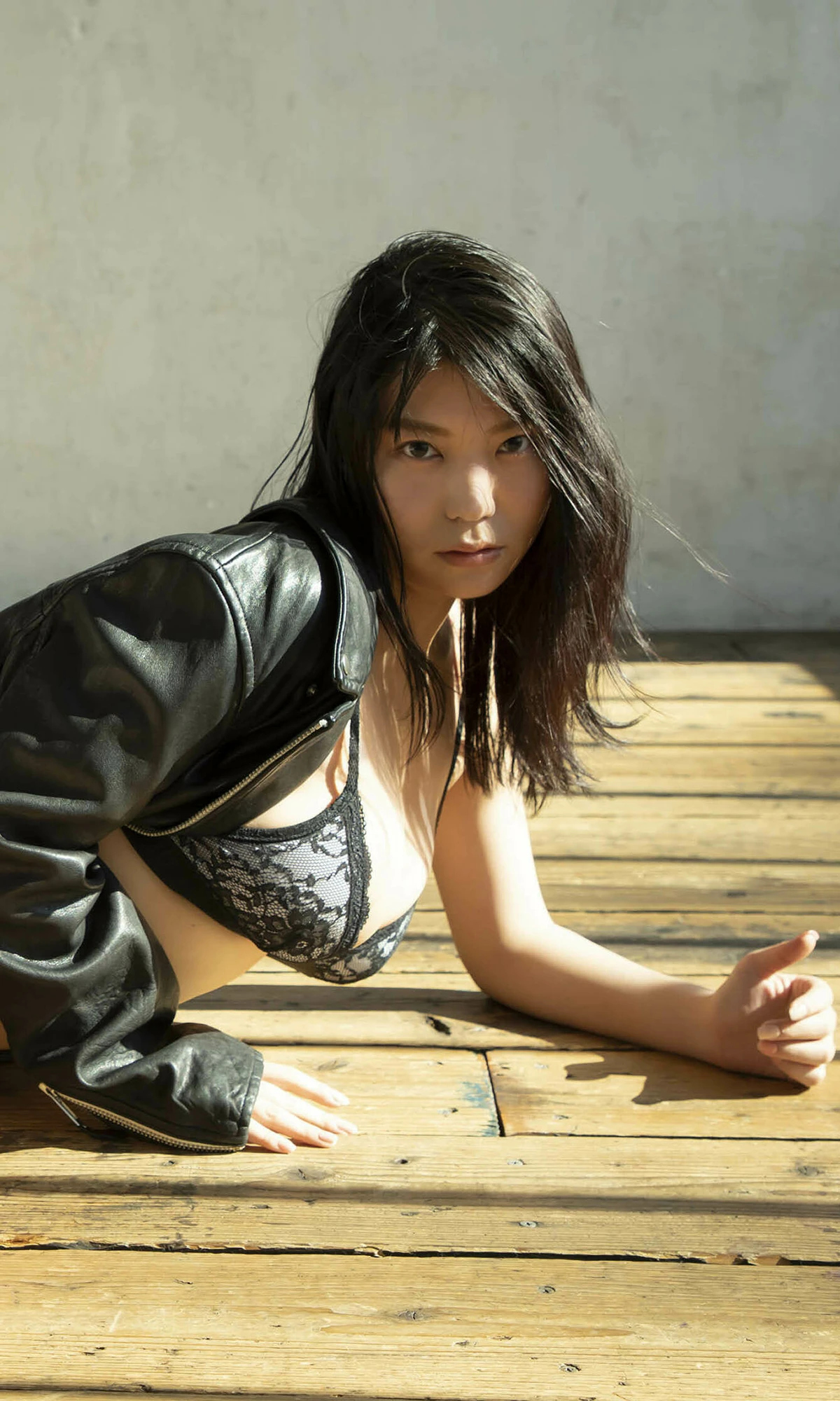 Memo Oba 大葉めも, 週プレ Photo Book 「Bloom Forever」 Set.02