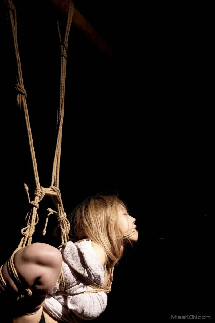 前男友泄密_ 十月多位美女被泄密合集