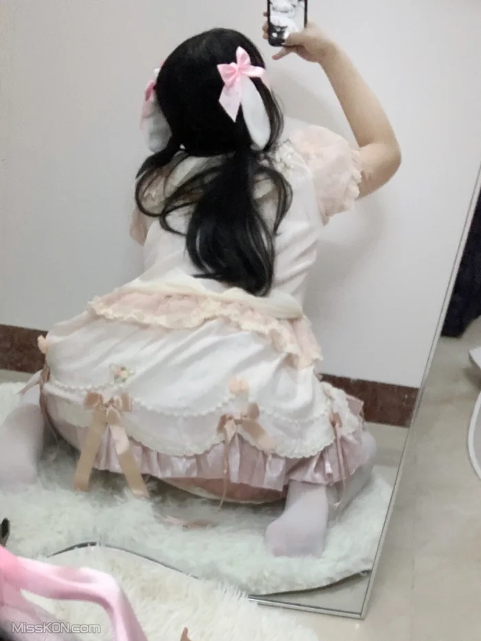 小亦无敌_ 极品颜值可爱少女 丰满小萝莉 爱爱 裸舞 私拍