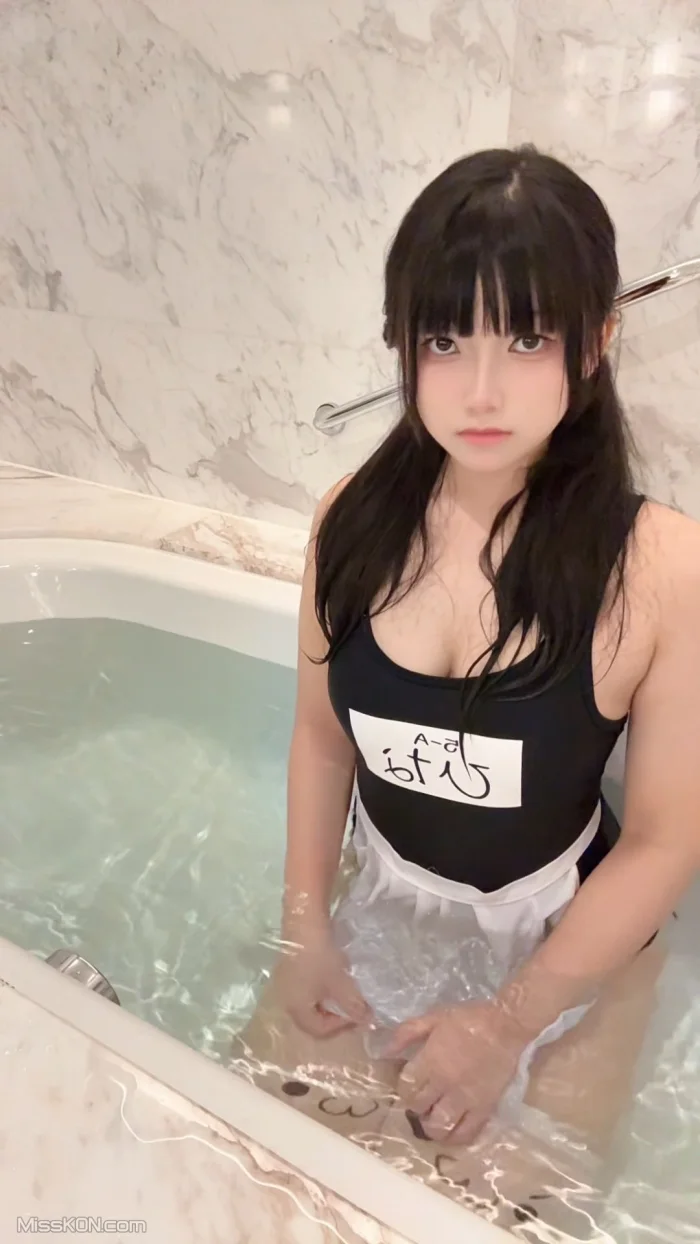 小亦无敌_ 极品颜值可爱少女 丰满小萝莉 爱爱 裸舞 私拍