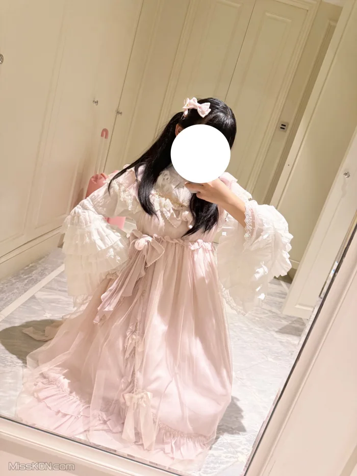 小亦无敌_ 极品颜值可爱少女 丰满小萝莉 爱爱 裸舞 私拍