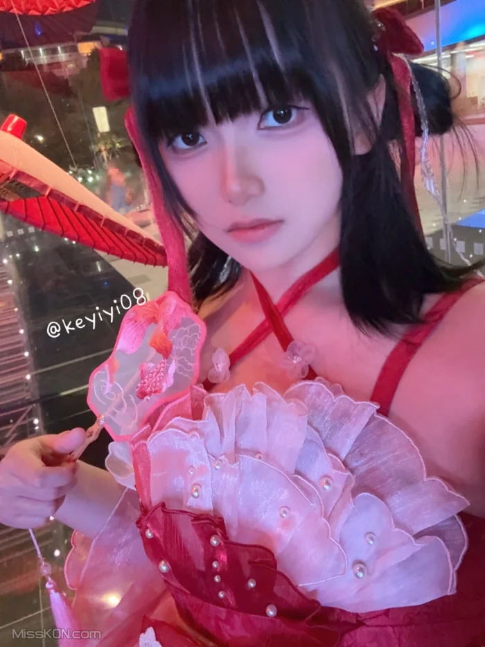 小亦无敌_ 极品颜值可爱少女 丰满小萝莉 爱爱 裸舞 私拍