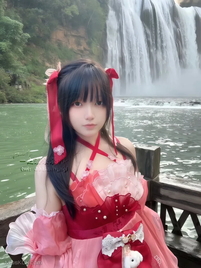 小亦无敌_ 极品颜值可爱少女 丰满小萝莉 爱爱 裸舞 私拍