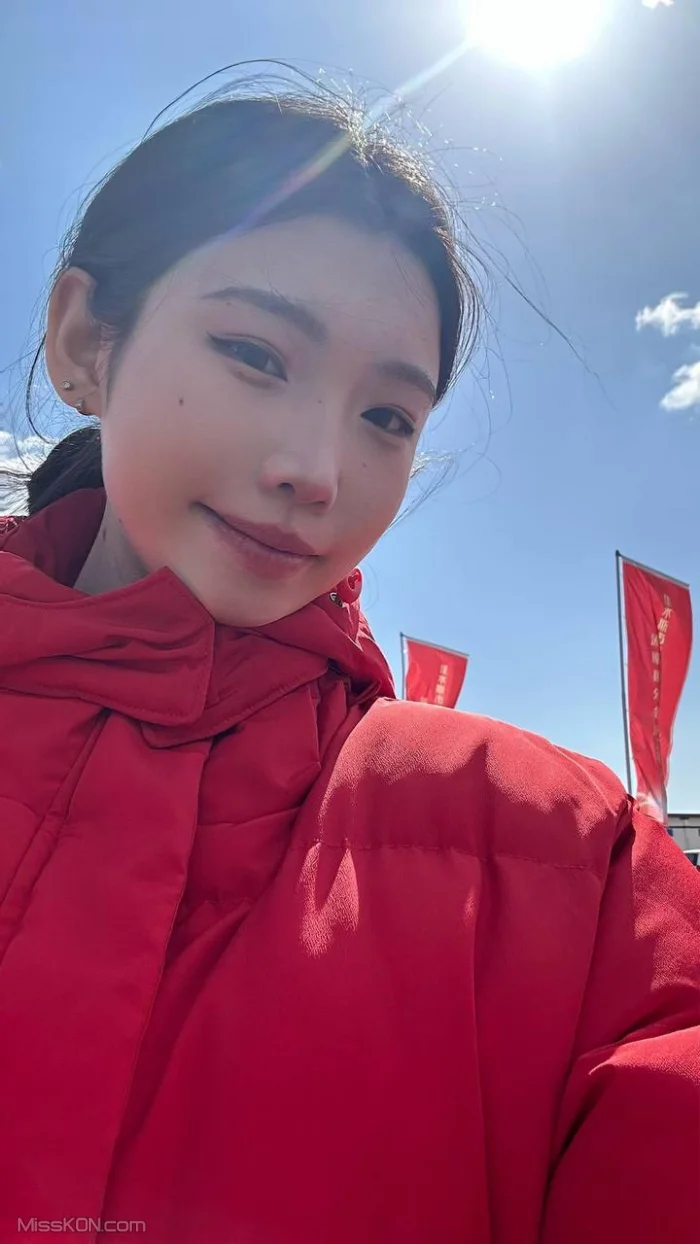 李丽娜_ 黑龙江高颜值艺术系女大学生