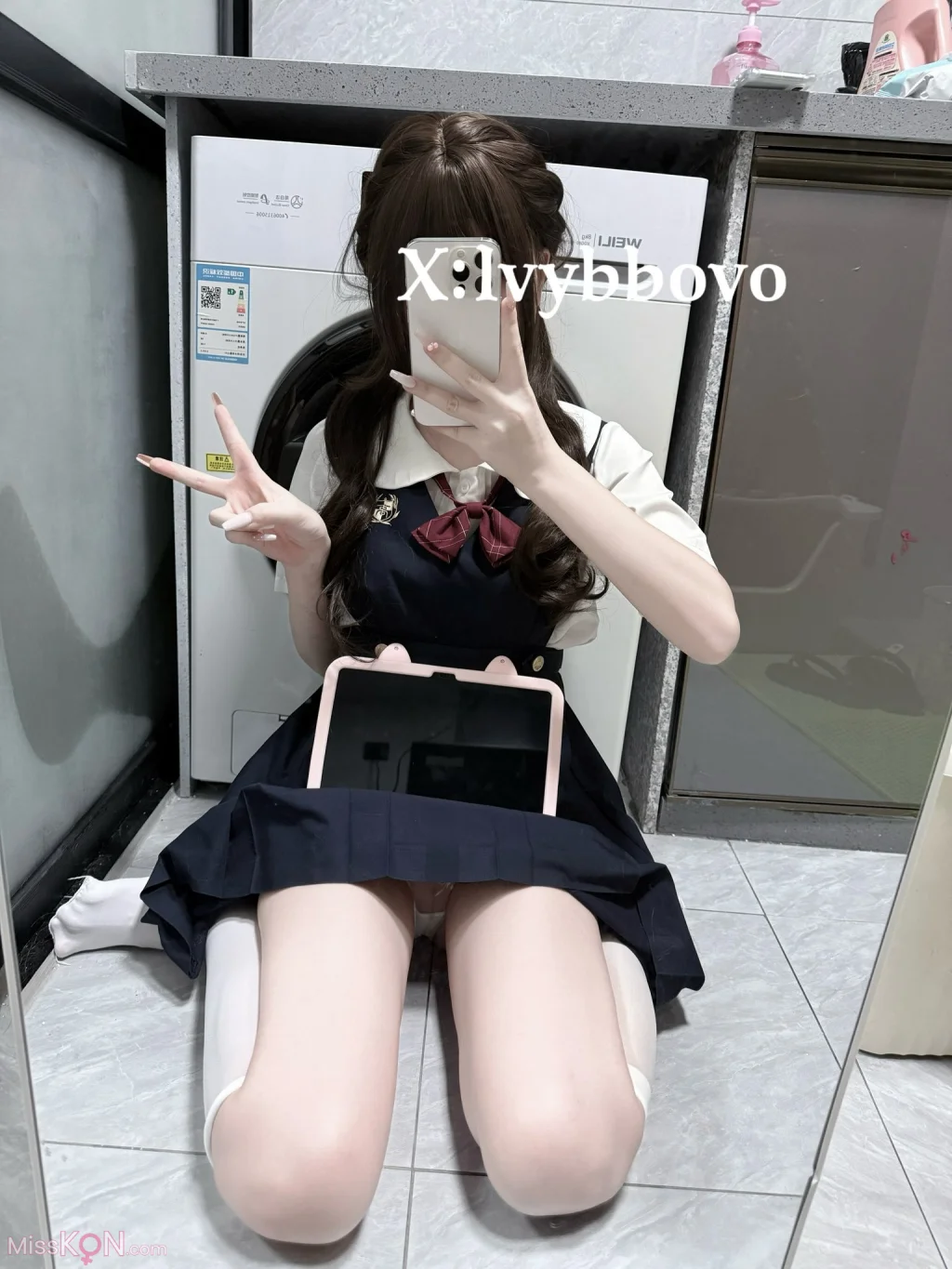 猫猫咪_ 可爱JK大奶小萝莉 私拍福利 香甜白嫩甜美小姐姐