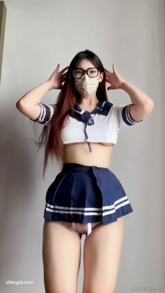 迷鹿_ 极品变装裸舞女神最新定制合集