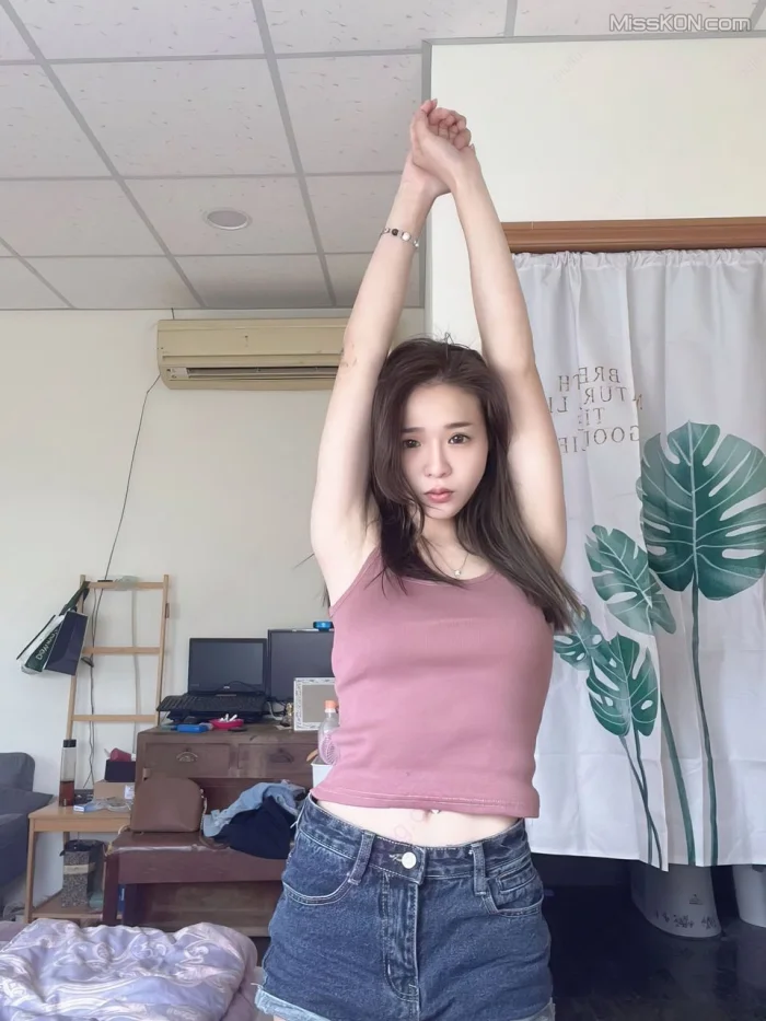 顶级泄密_ 纯欲 期 五位纯欲反差婊私拍流出