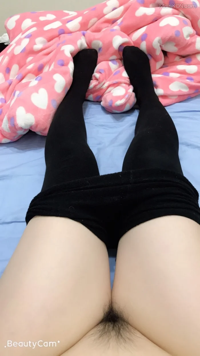 顶级泄密_ 纯欲 期 五位纯欲反差婊私拍流出