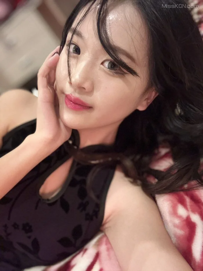 顶级泄密_ 纯欲 期 五位纯欲反差婊私拍流出